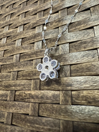 Silver Spinning Plum Blossom Necklace with Cubic Zirconia – Anxiety Relief Jewelry