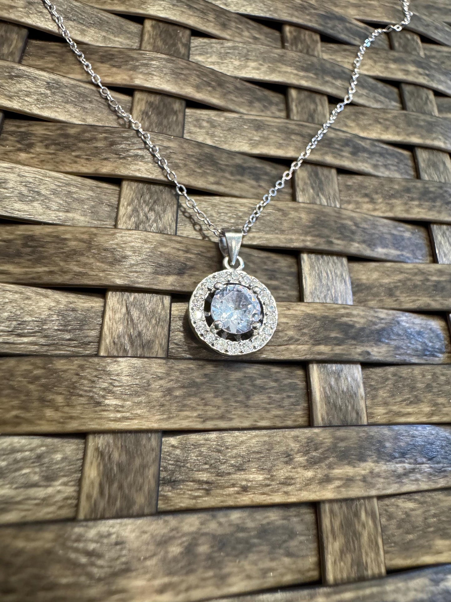 Sterling Silver Round Halo Pendant Necklace – Dainty Cubic Zirconia Sparkle for Everyday Elegance & Gifting