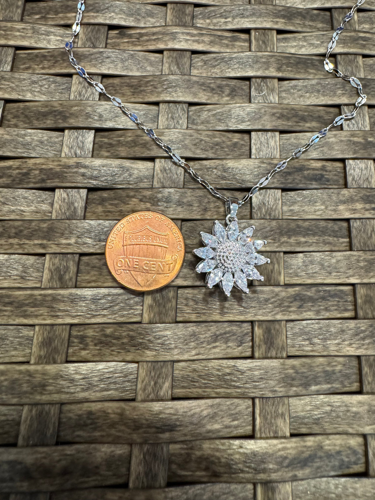Silver Spinning Sunflower (Type #3) Necklace with Cubic Zirconia – Anxiety Relief Jewelry (Copy)