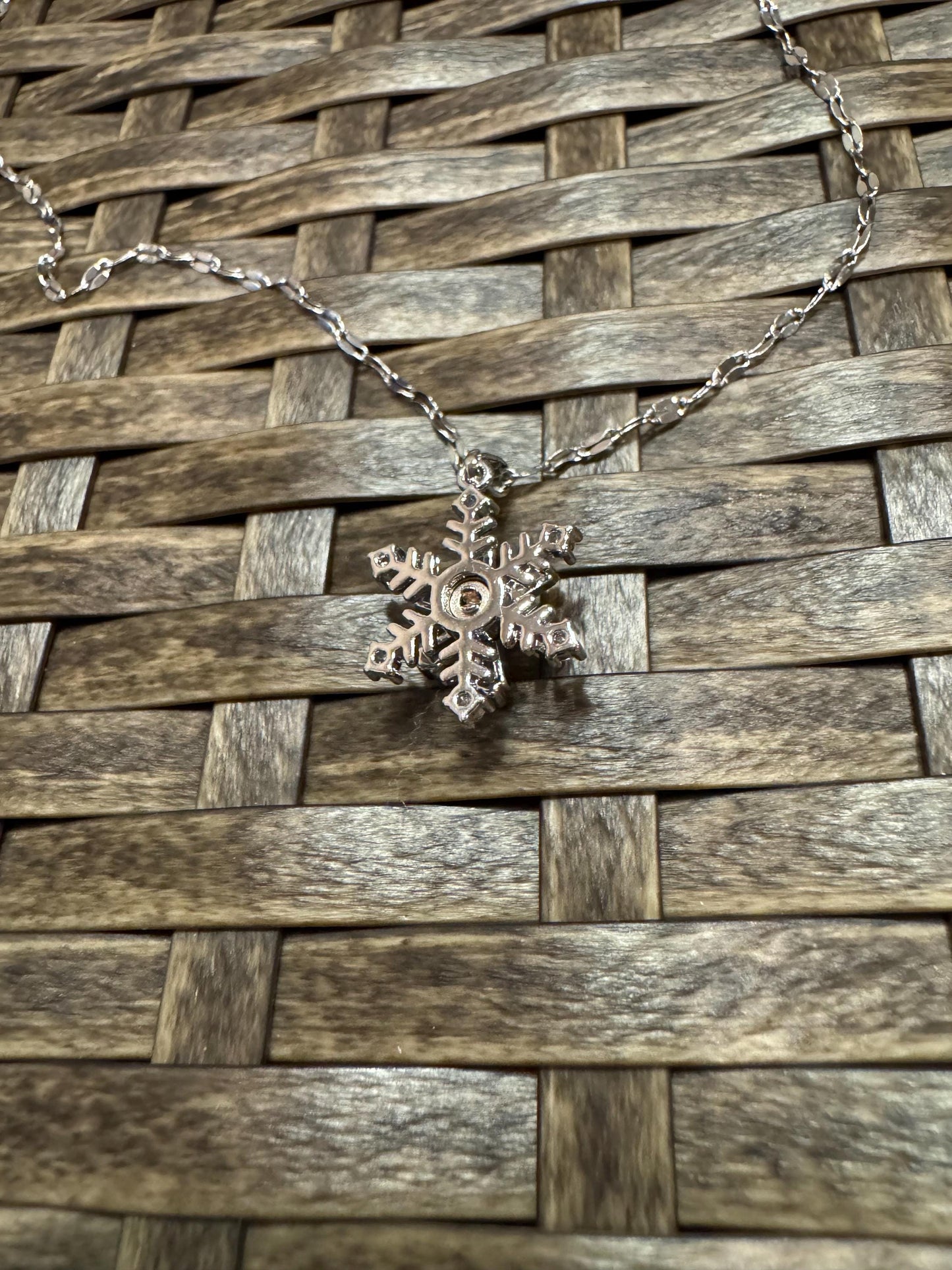 Silver Spinning Snowflake (Type #1) Necklace with Cubic Zirconia – Anxiety Relief Jewelry