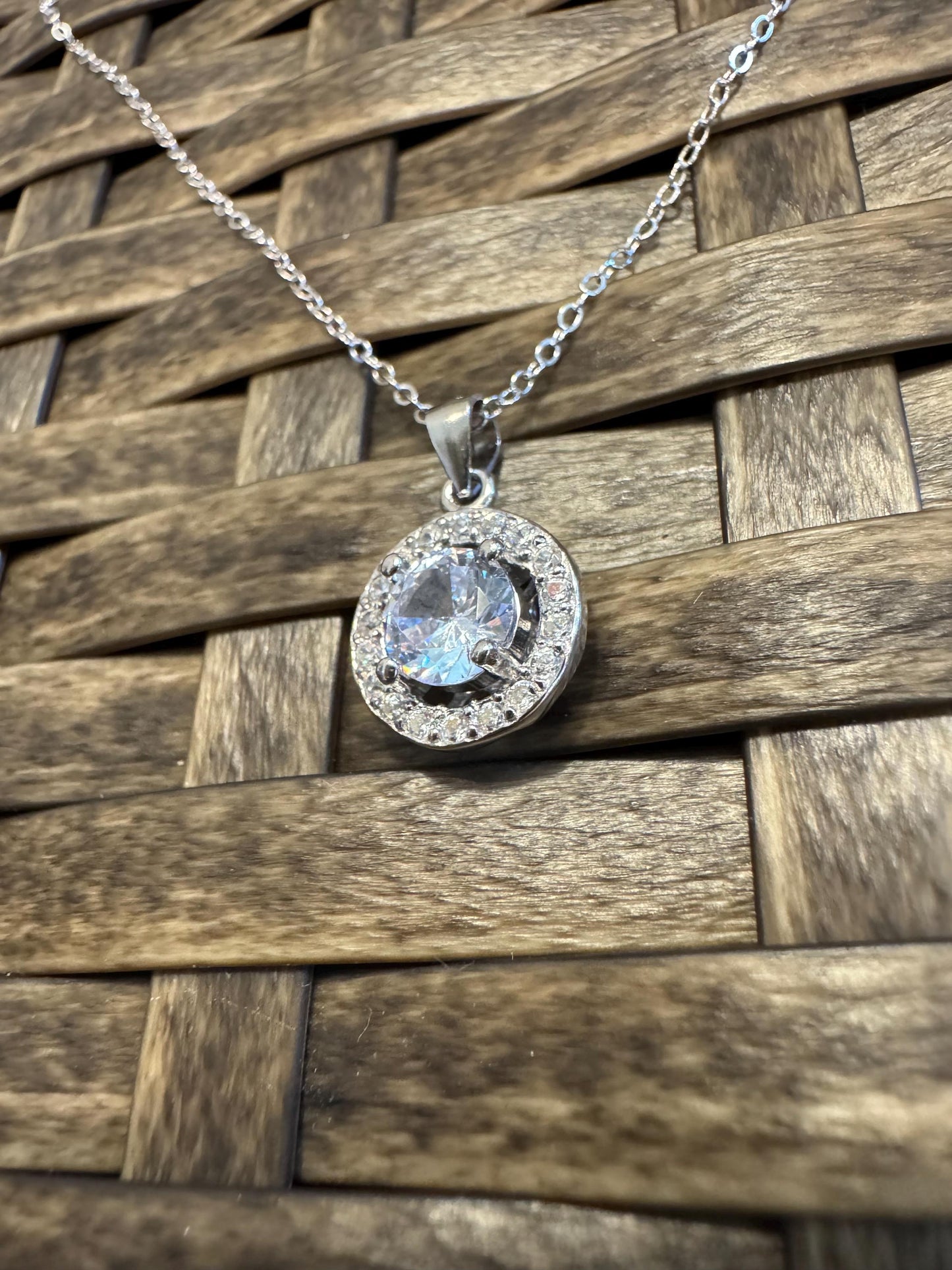 Sterling Silver Round Halo Pendant Necklace – Dainty Cubic Zirconia Sparkle for Everyday Elegance & Gifting