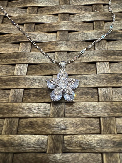 Silver Spinning Plum Blossom Necklace with Cubic Zirconia – Anxiety Relief Jewelry