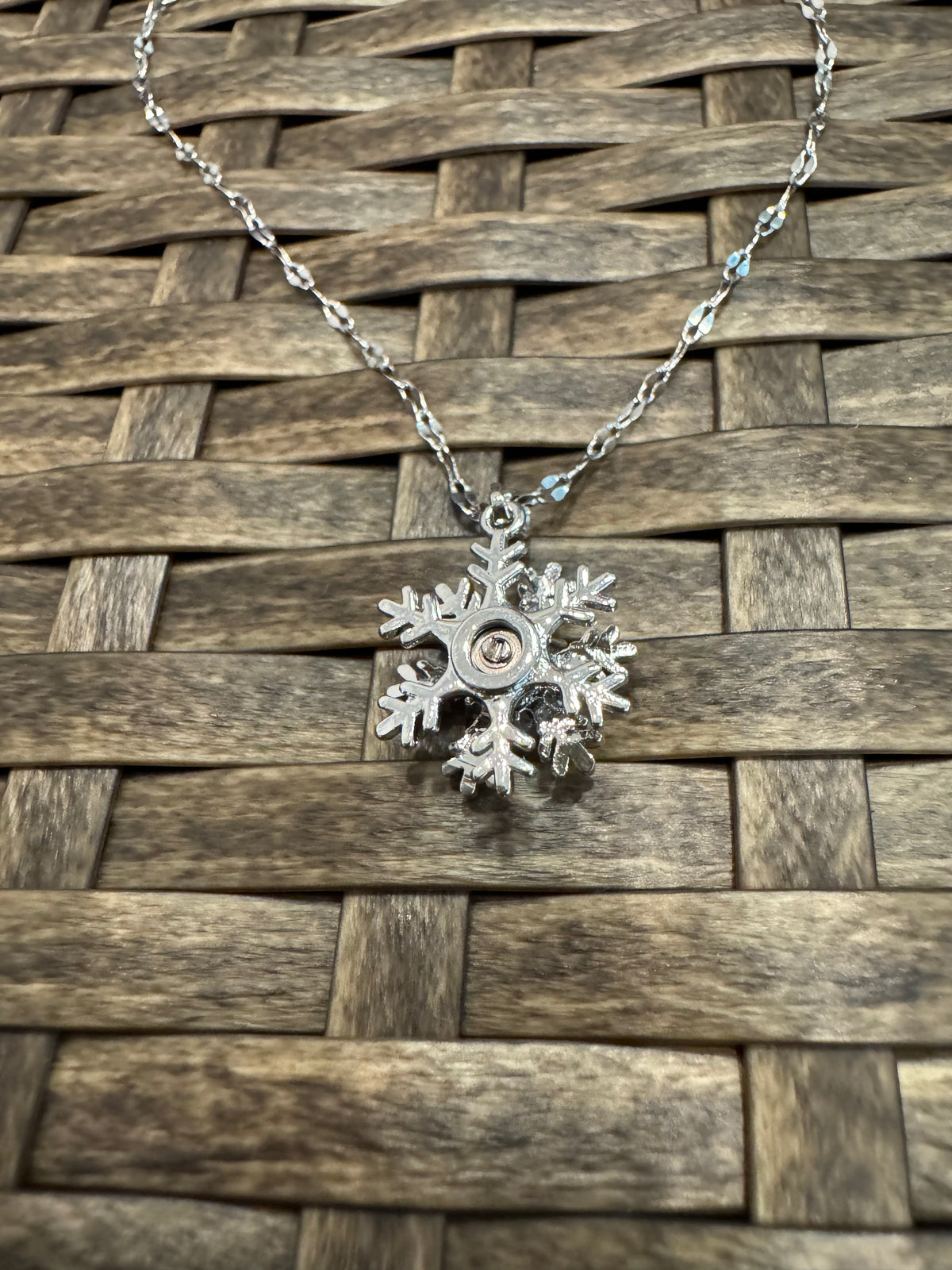 Silver Spinning Snowflake (Type #3) Necklace with Cubic Zirconia – Anxiety Relief Jewelry (Copy)
