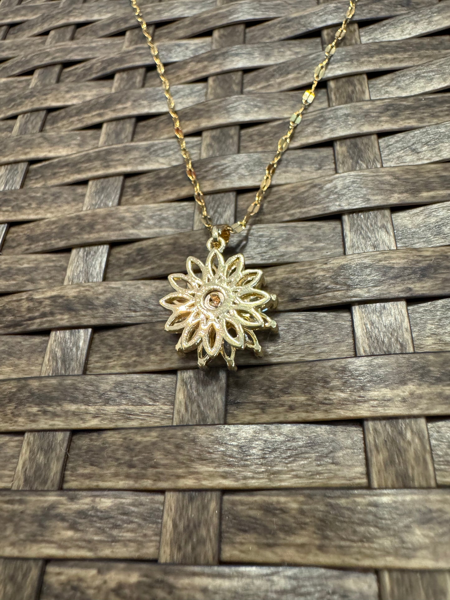 Gold Spinning Sunflower (Type #3) Necklace with Cubic Zirconia – Anxiety Relief Jewelry (Copy)