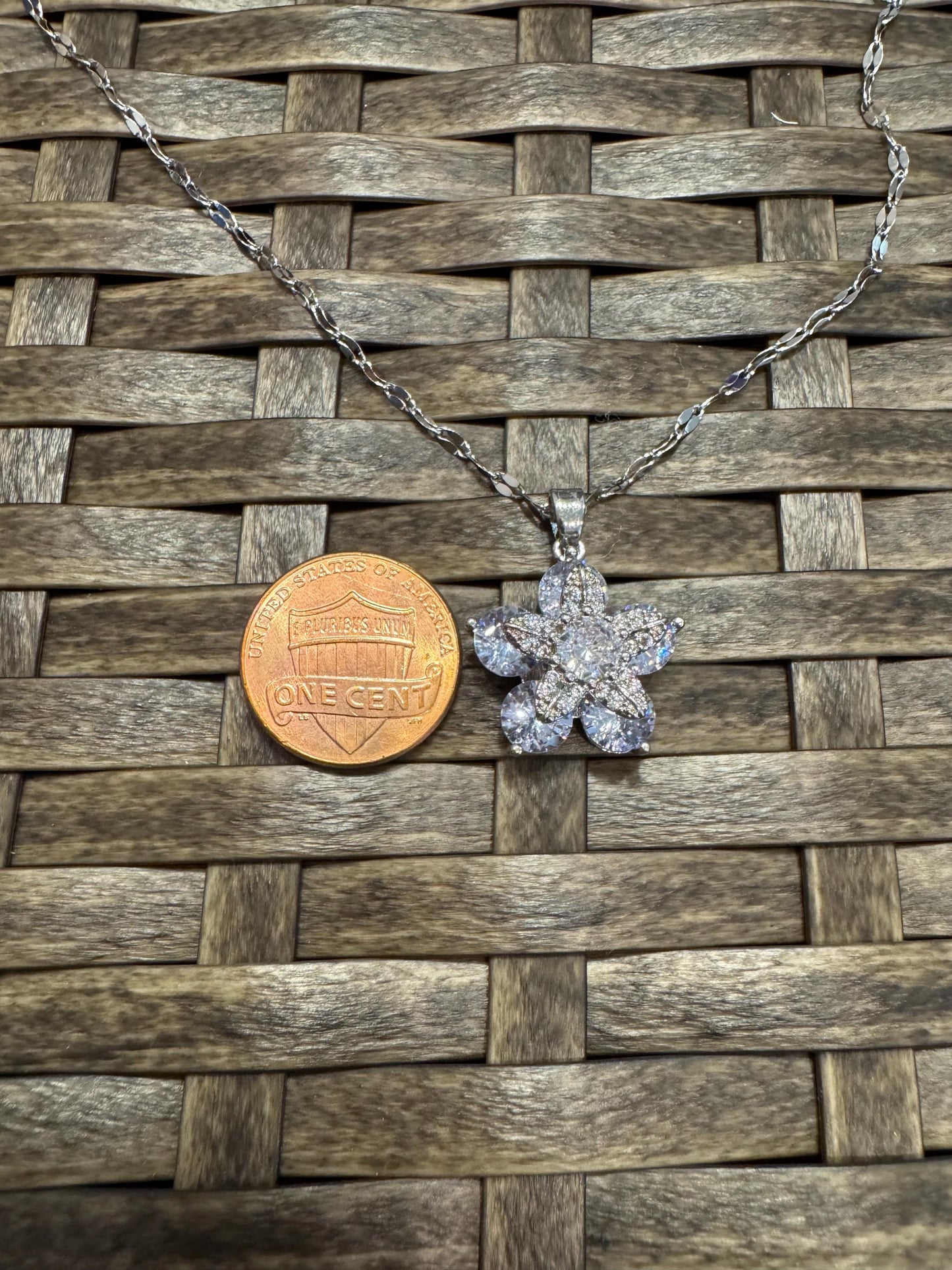 Silver Spinning Plum Blossom Necklace with Cubic Zirconia – Anxiety Relief Jewelry